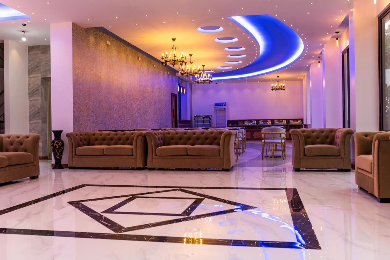 Ari Grand Hotel & Spa 丹格迪 外观 照片