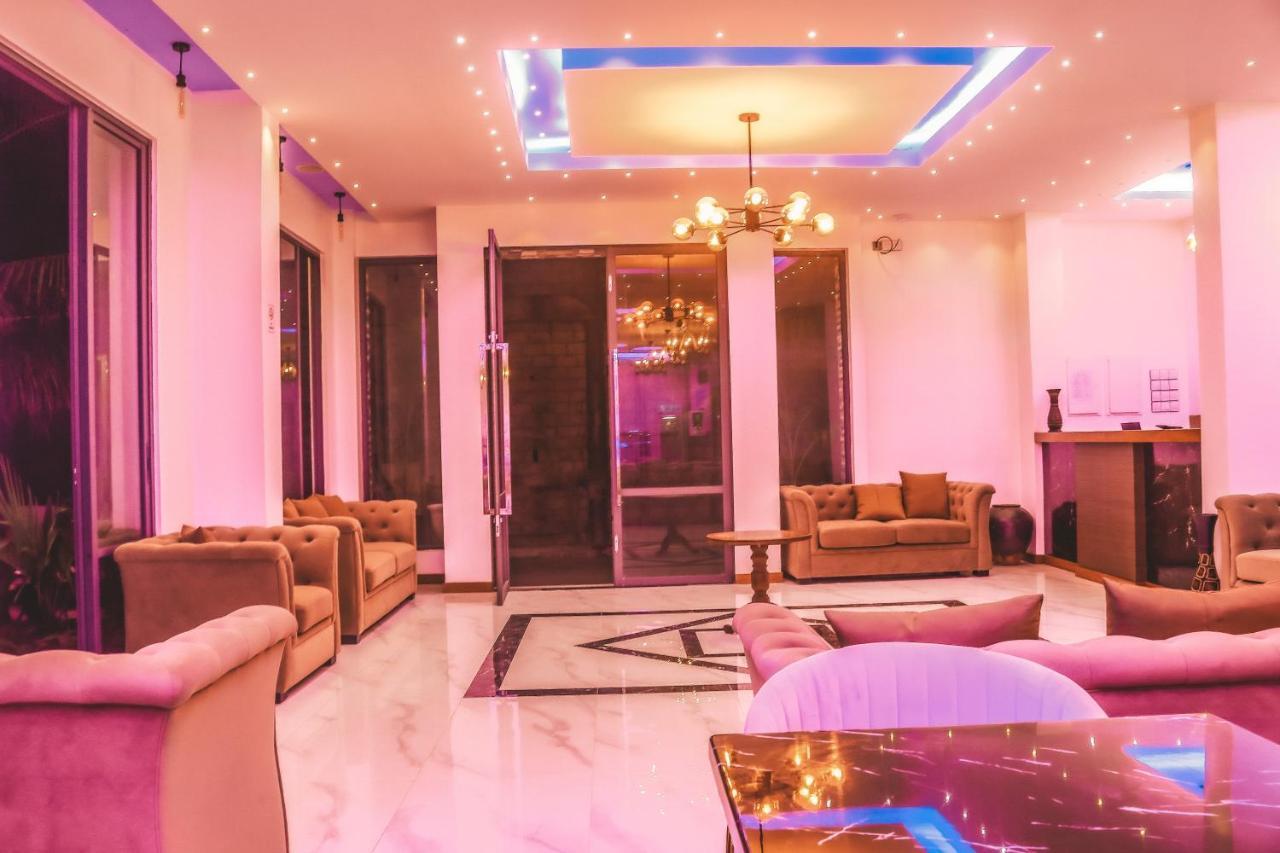 Ari Grand Hotel & Spa 丹格迪 外观 照片